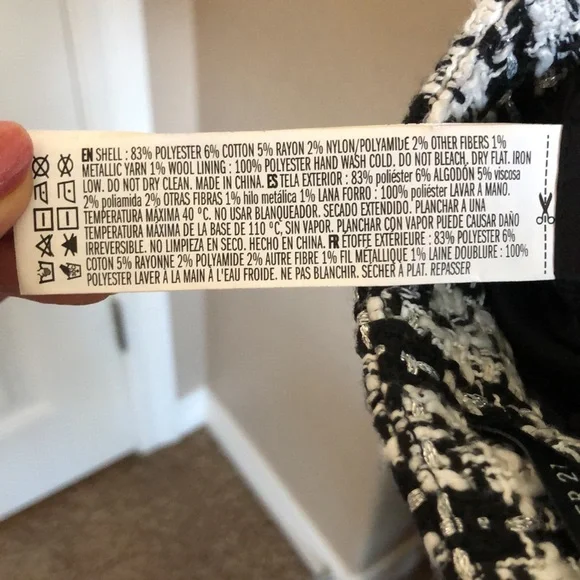 Forever 21 Tweed Mini Skirt - Picture 4 of 7